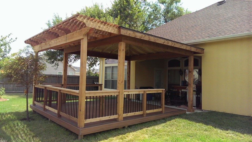 Flagstone Fire-Pit Patio — Bulverde, TX